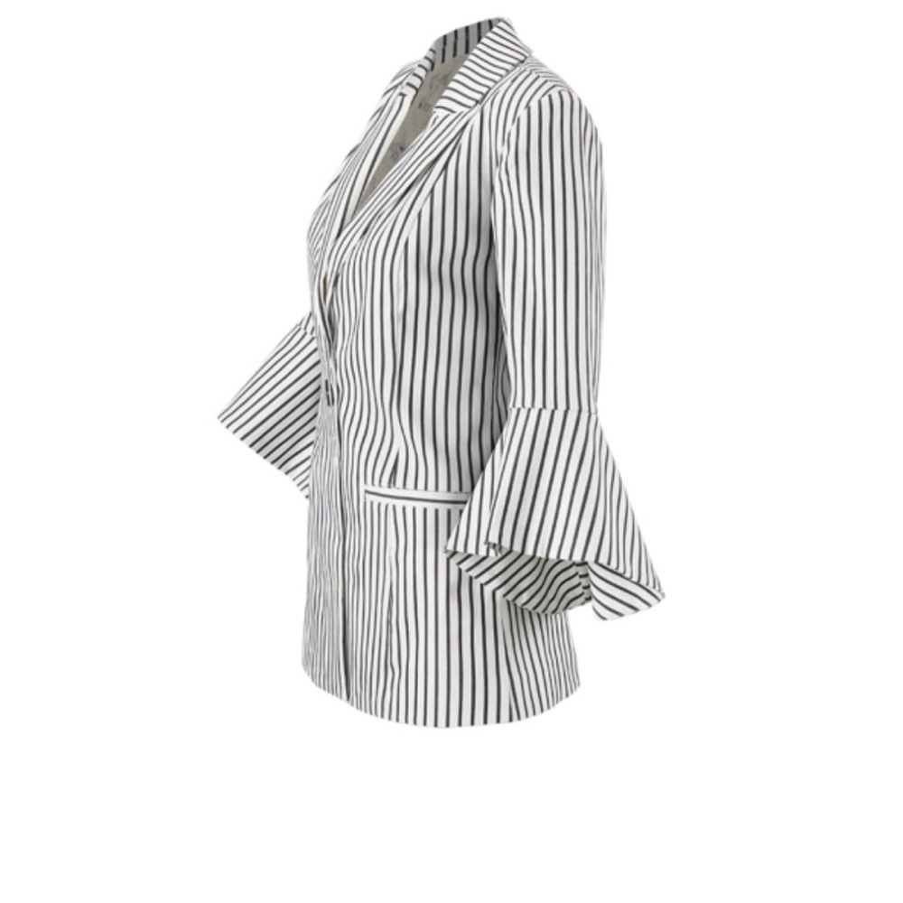 On-Trend Bell Jacket - Perfect Statement Piece To… - image 8